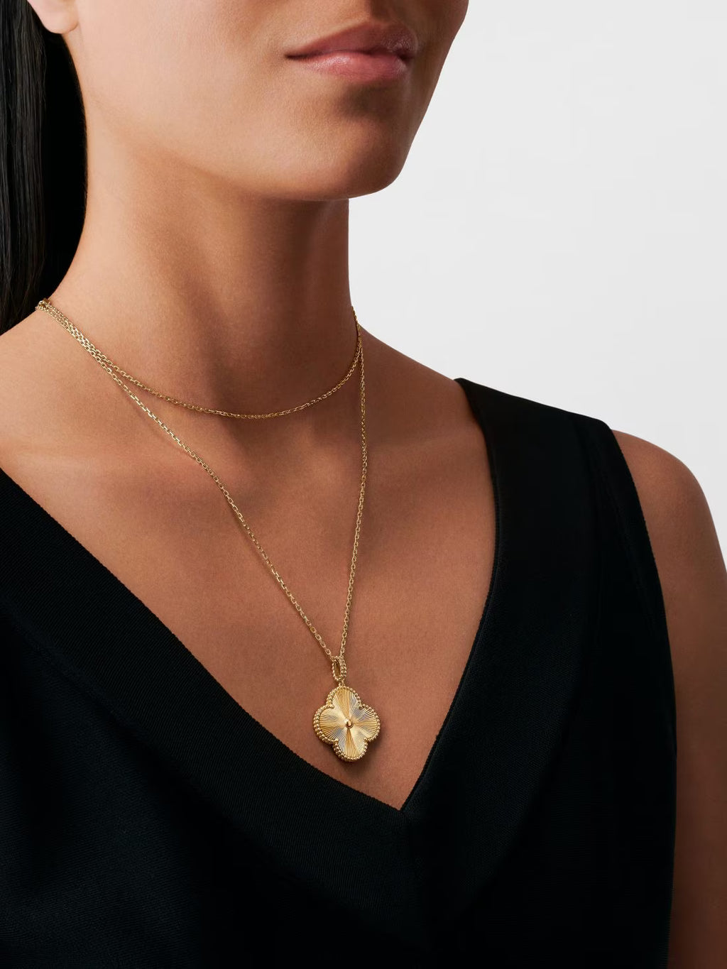 Magic Alhambra long necklace, 1 motif