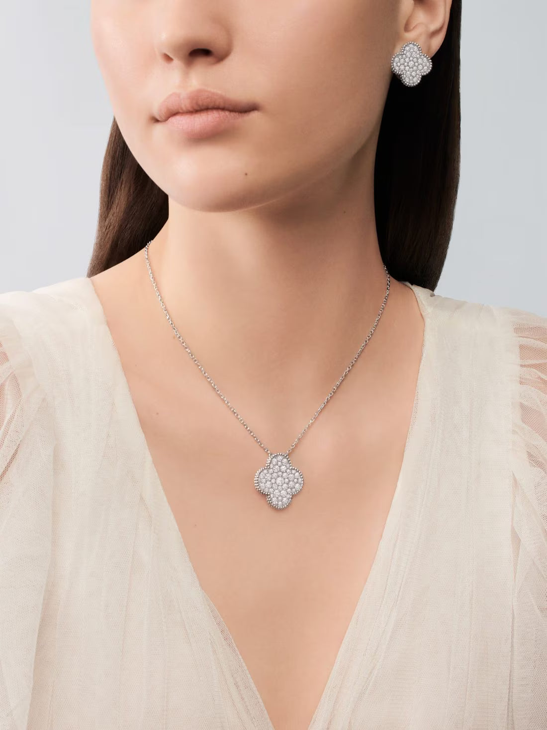 Magic Alhambra pendant
