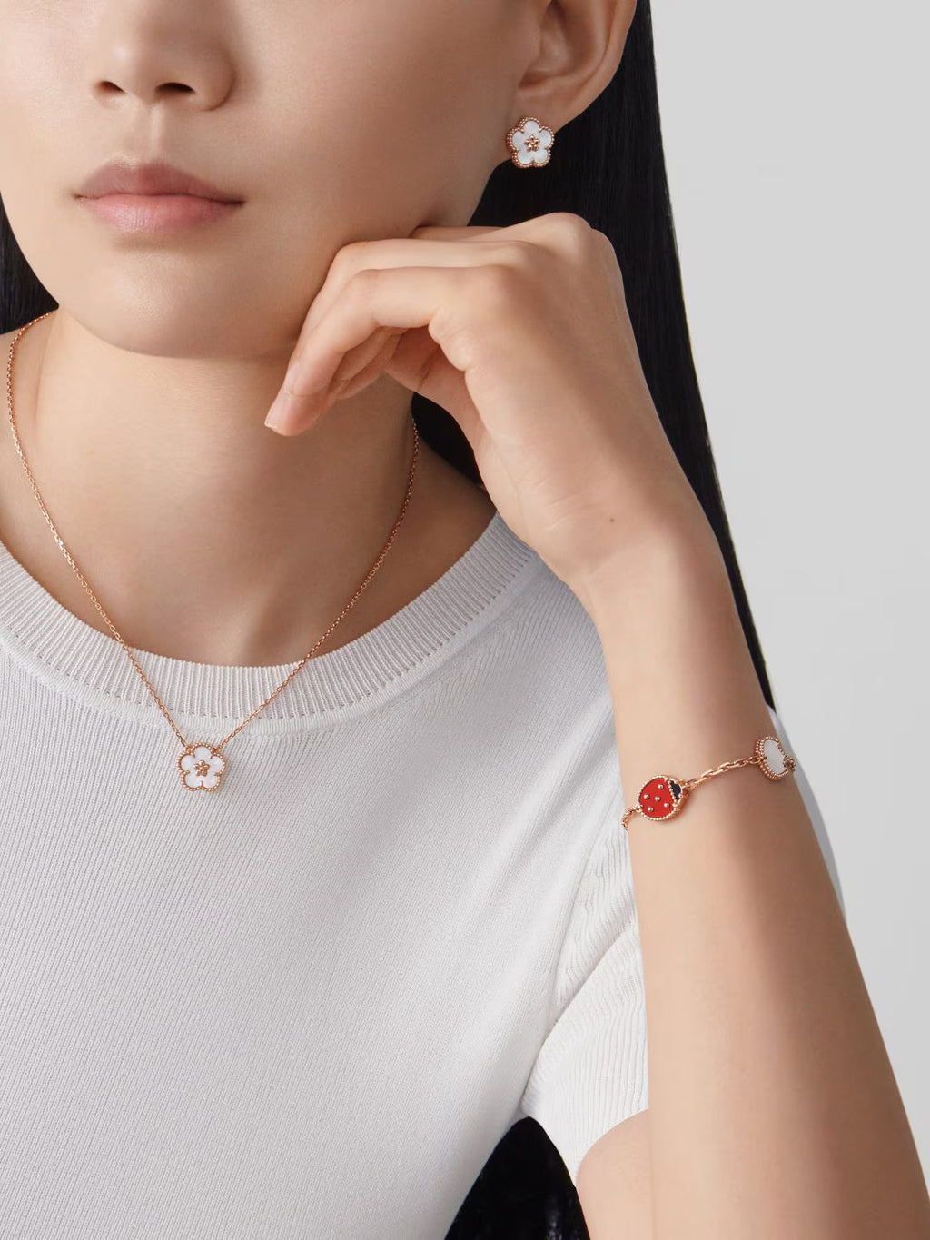 Lucky Spring pendant, plum blossom