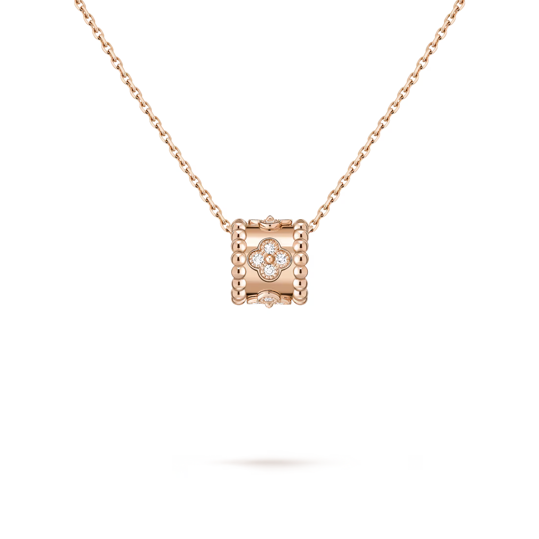 Perlée clovers pendant
