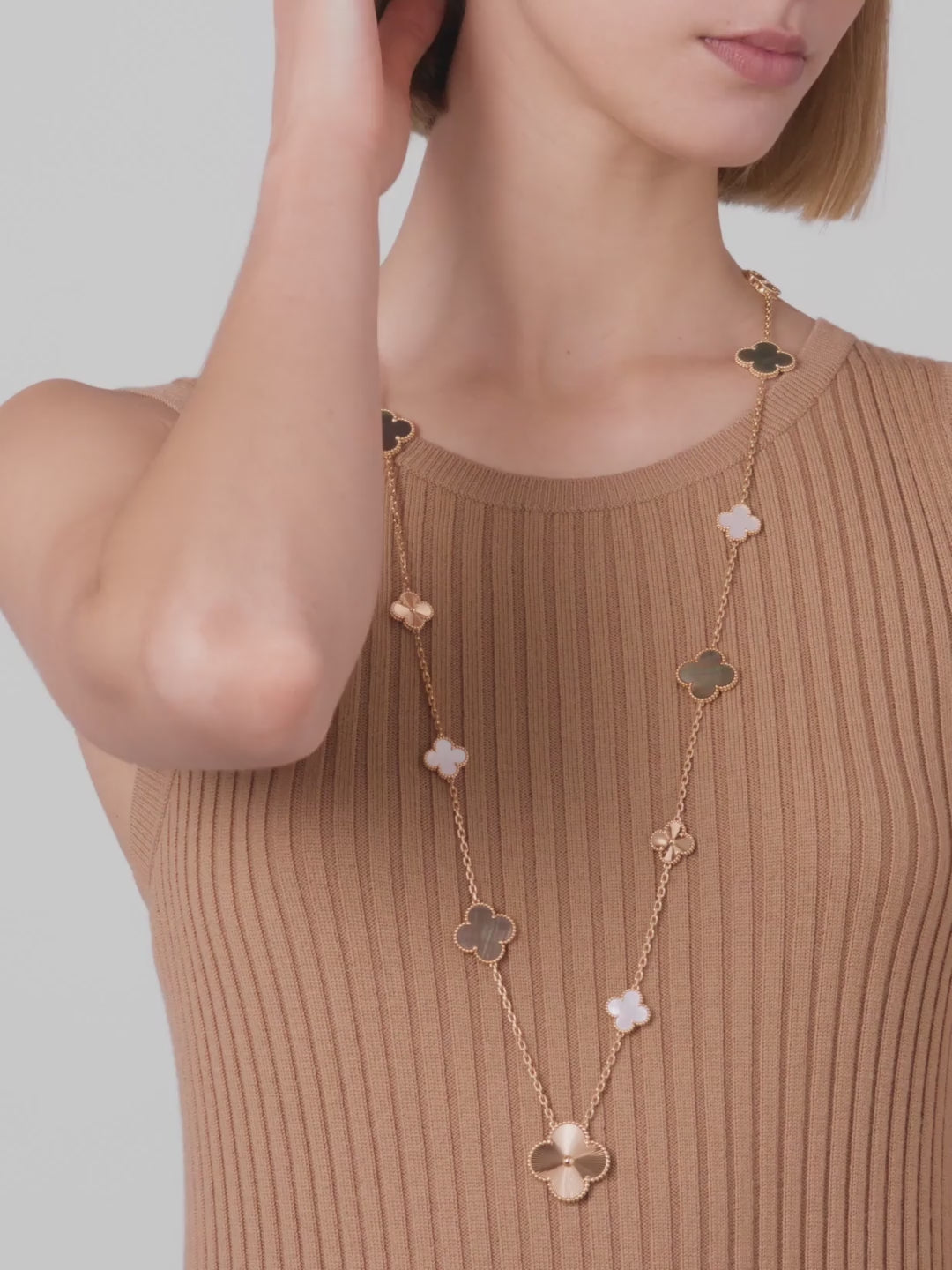 Magic Alhambra transformable long necklace, 15 motifs