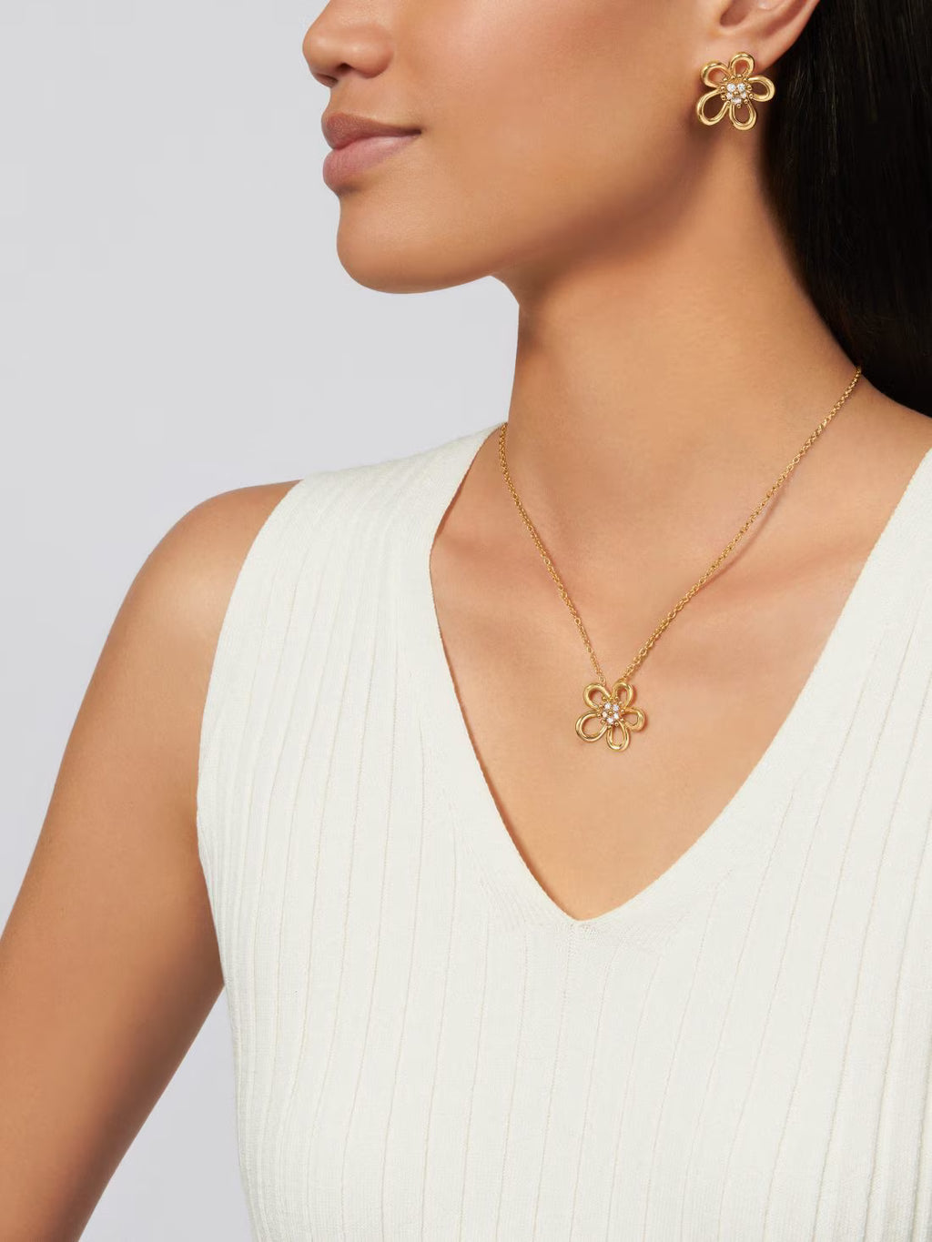 Flowerlace pendant
